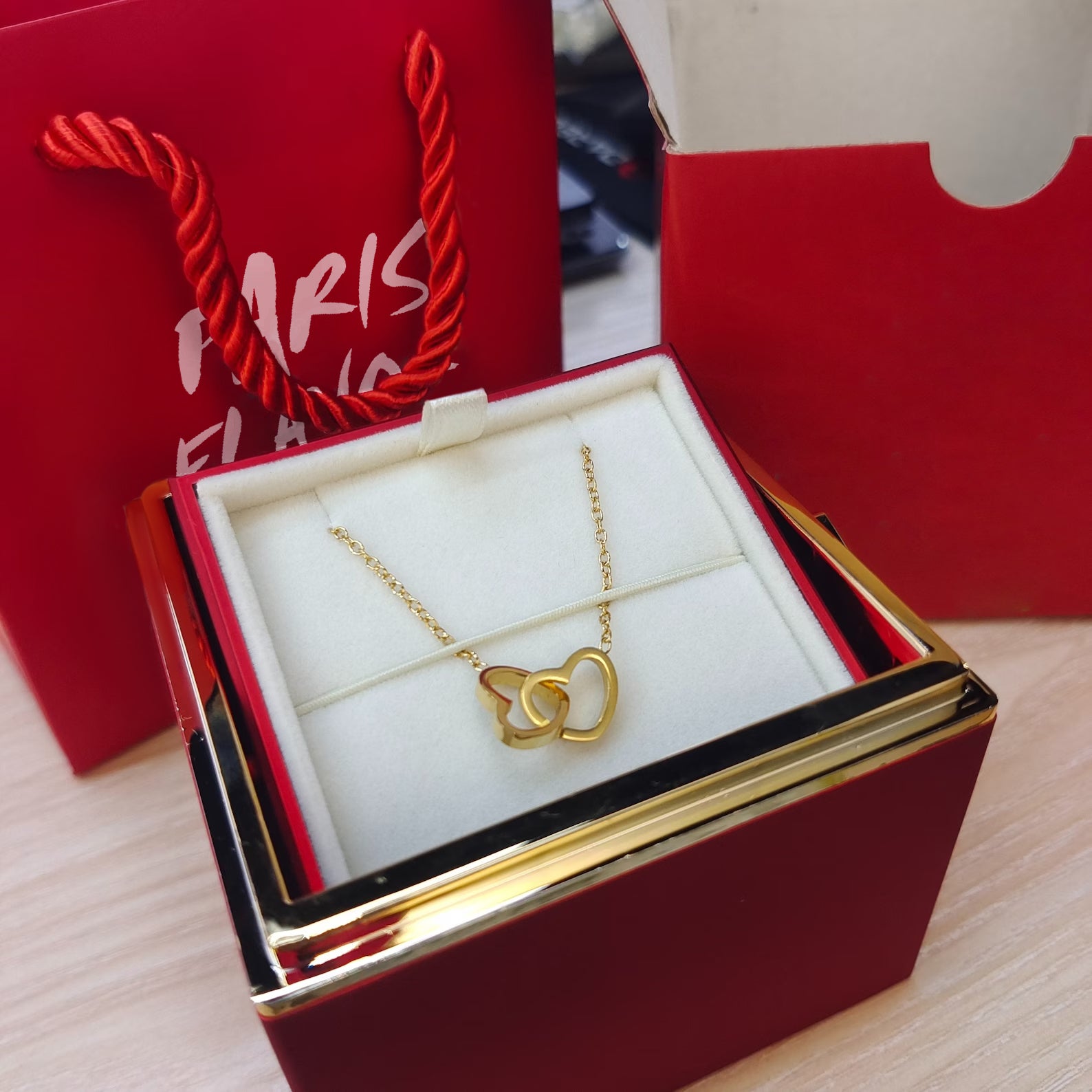 Eternal Rose Box - With Engraved Necklace & Rose